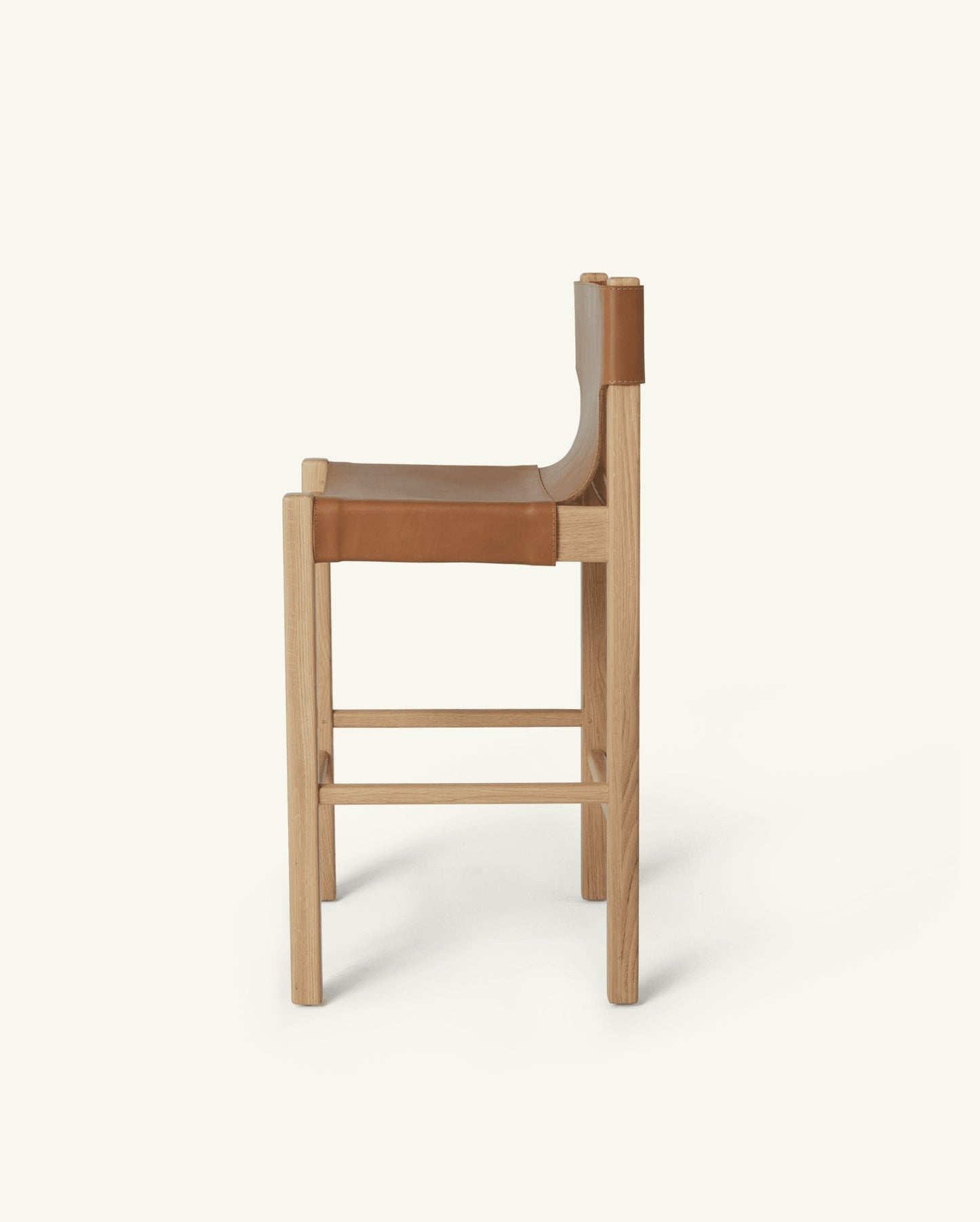 open box - henrik stool in oak