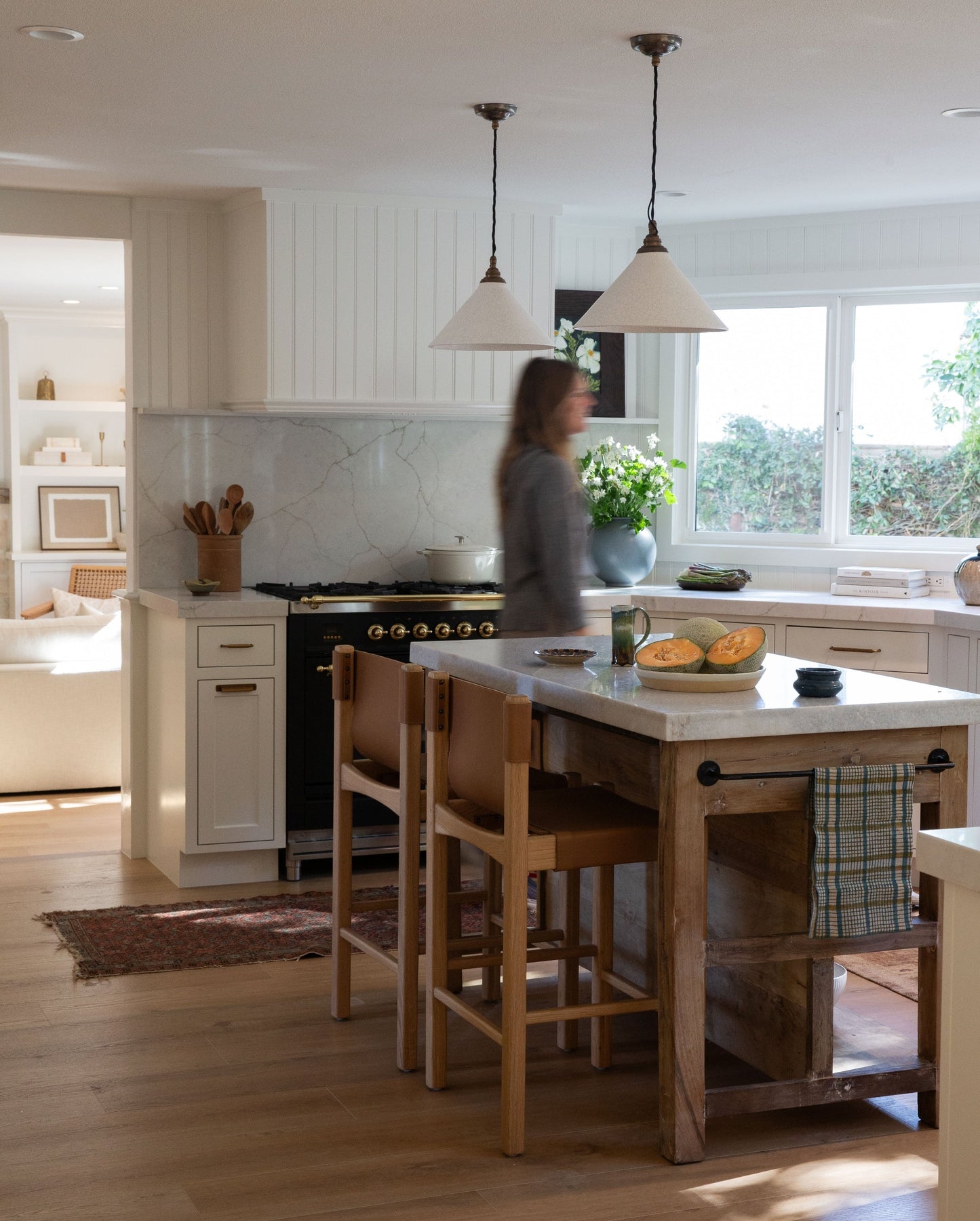 open box - henrik stool in oak