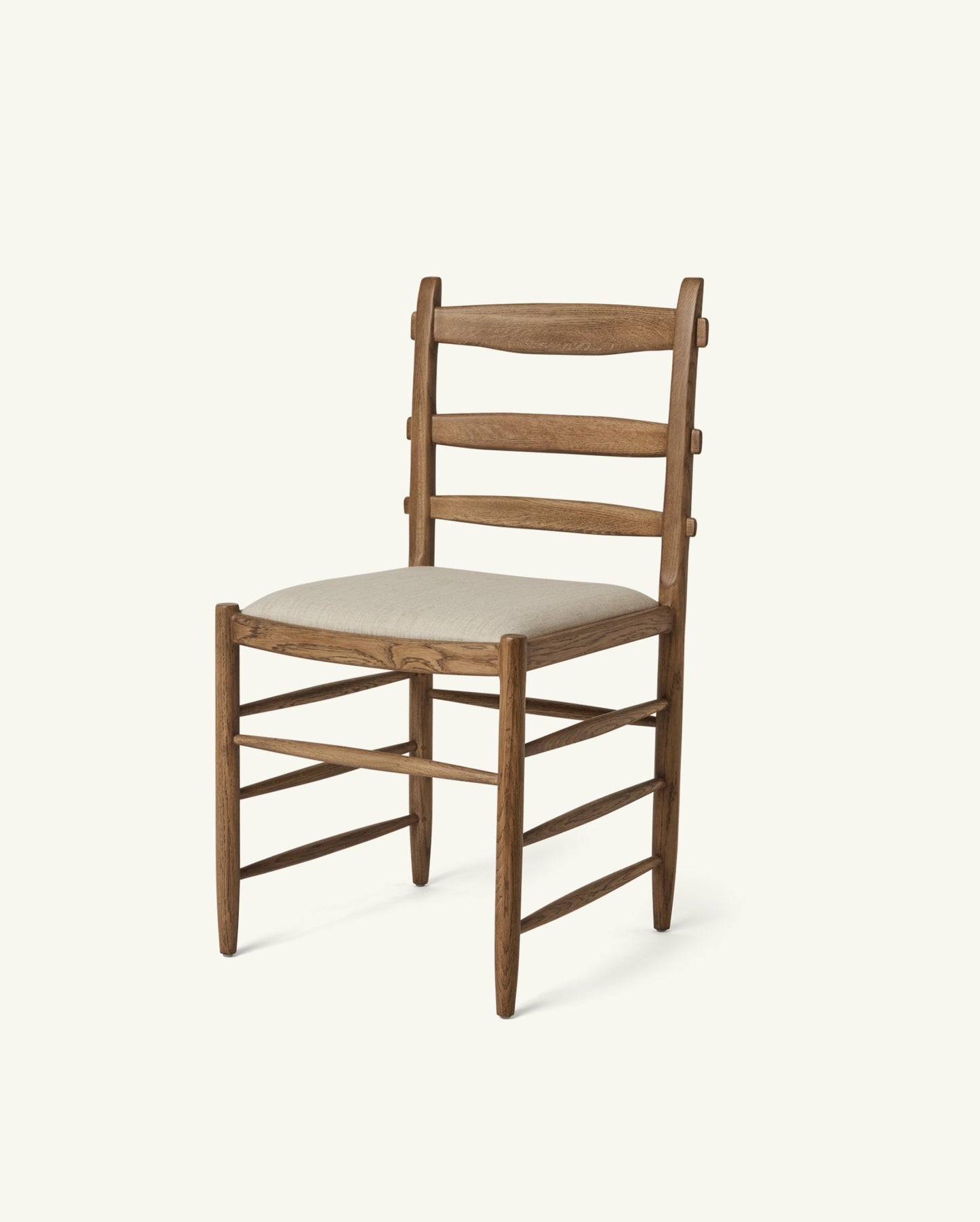 Tiga Dining Chair