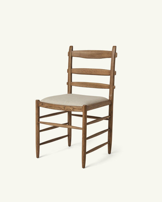 Tiga Dining Chair
